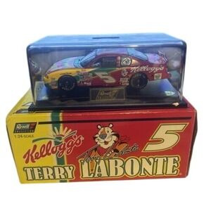 Action 1/24 Scale Terry Labonte #5 2000 Kellogg's Chevy Monte Carlo Diecast  new